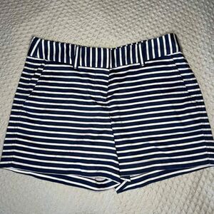 Vineyard Vines Striped Casual Shorts Size 2